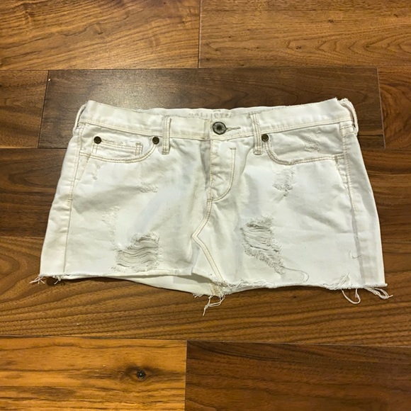Hollister white denim skirt - Picture 1 of 2